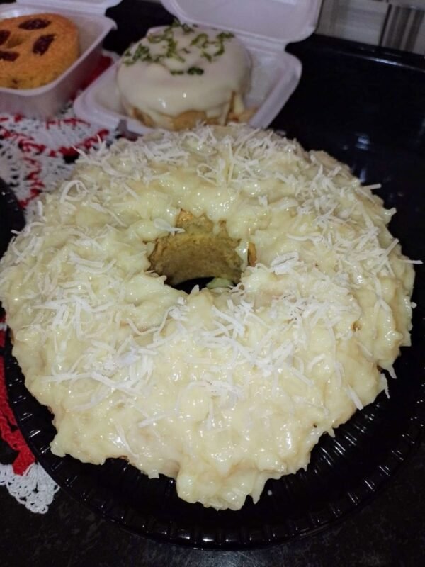 Bolo de Cocada Cremosa